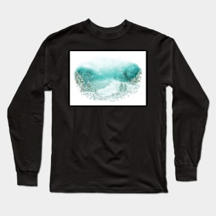 Wanderlust || winter landscape Long Sleeve T-Shirt